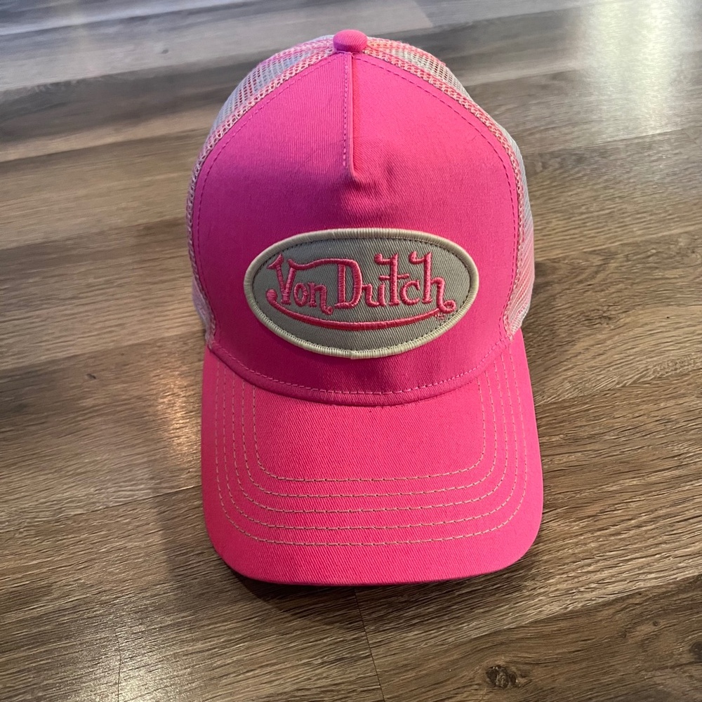 Von Dutch Trucker Hat Hot Pink